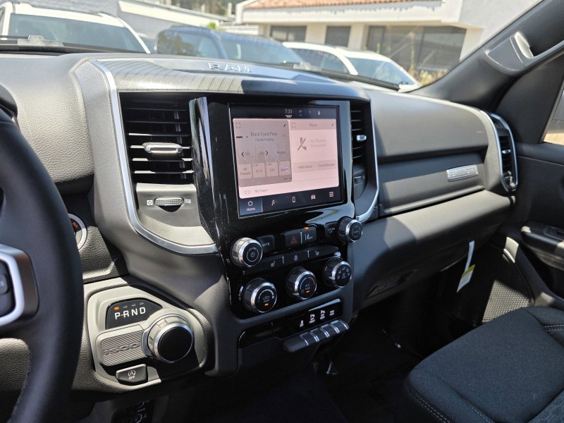 2025 Ram 1500 Big Horn 1C6RREFG1SN772325