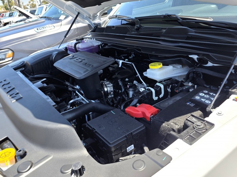 2025 Ram 1500 Big Horn 1C6RREFG1SN772325