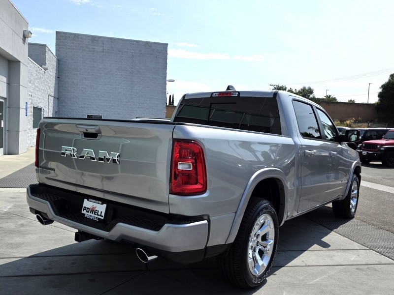 2025 Ram 1500 Big Horn 1C6RREFP8SN740827