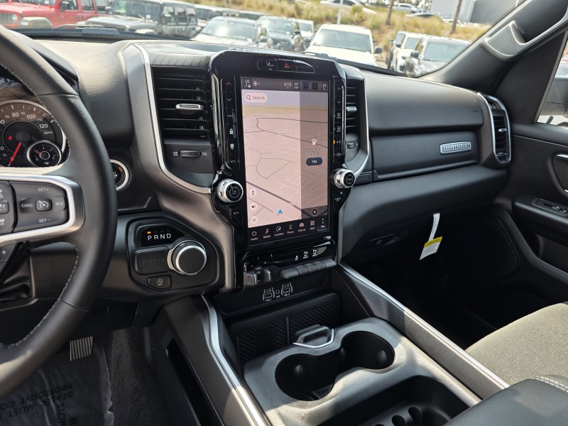 2025 Ram 1500 Big Horn 1C6RREFP8SN740827