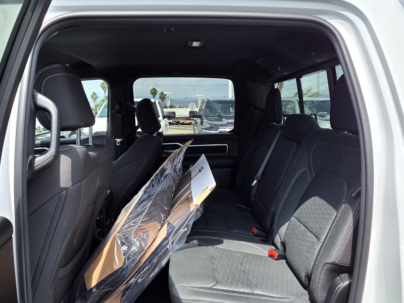 2025 Ram 1500 Big Horn 1C6RREFPXSN770198