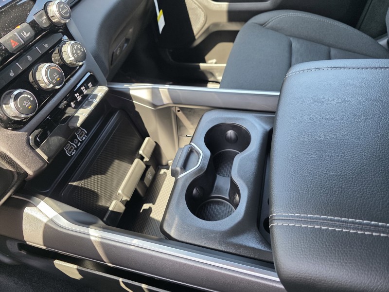 2026 Ram 1500 Big Horn 1C6SRFFP5TN163215