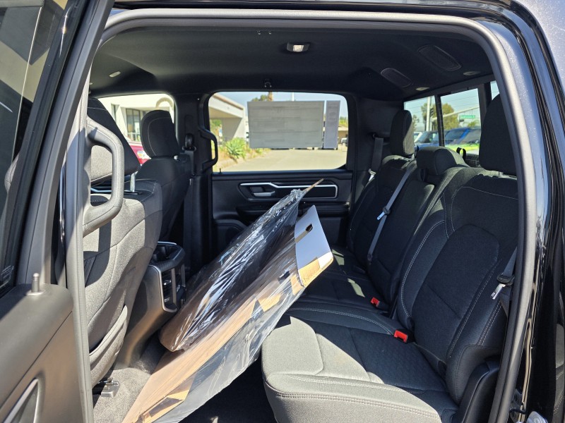 2025 RAM 1500 Big Horn/Lone Star - Photo 18