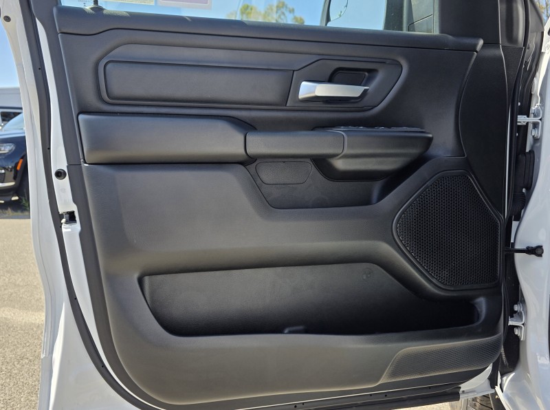 2026 Ram 1500 Tradesman 1C6SRFGP3TN156519