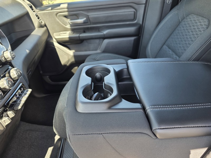 2026 Ram 1500 Tradesman 1C6SRFGP3TN156519