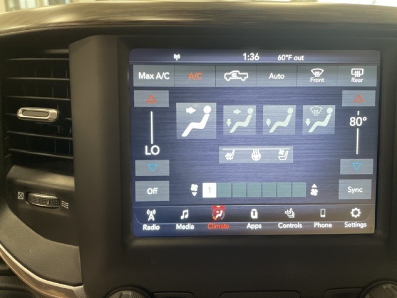 2020 Ram 1500 Laramie 1C6SRFJT5LN233588 2020 Ram 1500 Laramie 1C6SRFJT5LN233588