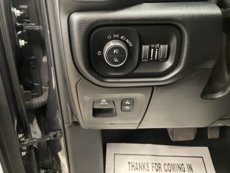 2020 Ram 1500 Laramie 1C6SRFJT5LN233588 2020 Ram 1500 Laramie 1C6SRFJT5LN233588