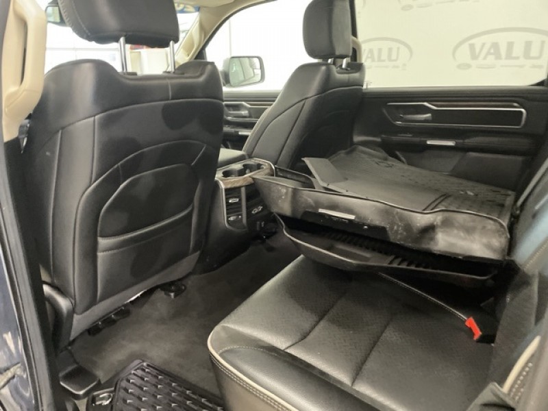 2020 Ram 1500 Laramie 1C6SRFJT5LN233588 2020 Ram 1500 Laramie 1C6SRFJT5LN233588
