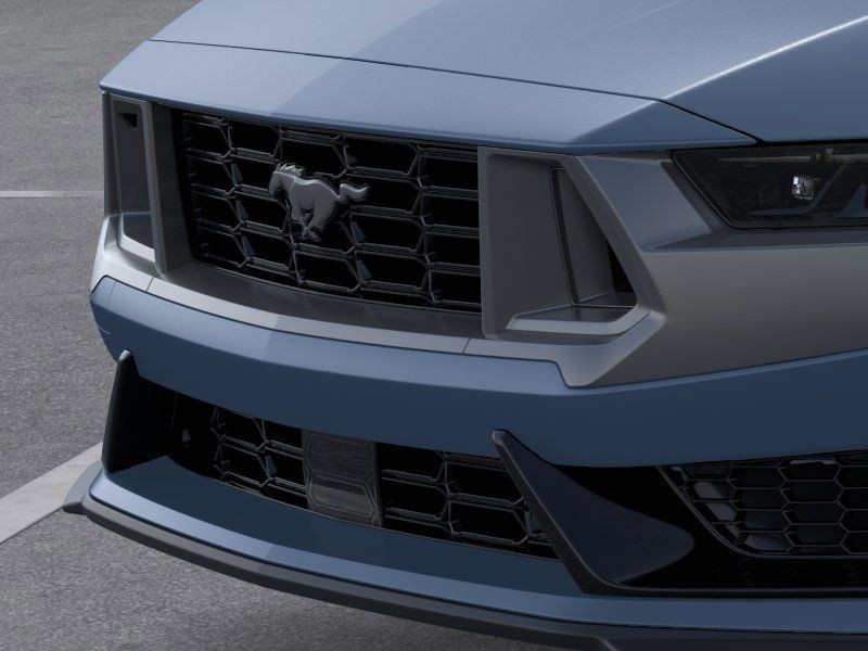 2025 Ford Mustang Dark Horse - Photo 17