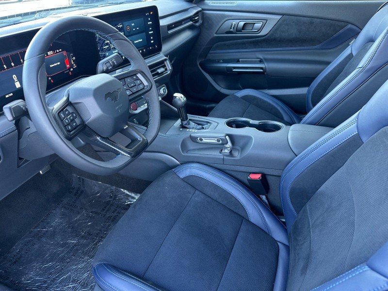 2025 Ford Mustang Dark Horse 1FA6P8R05S5504126