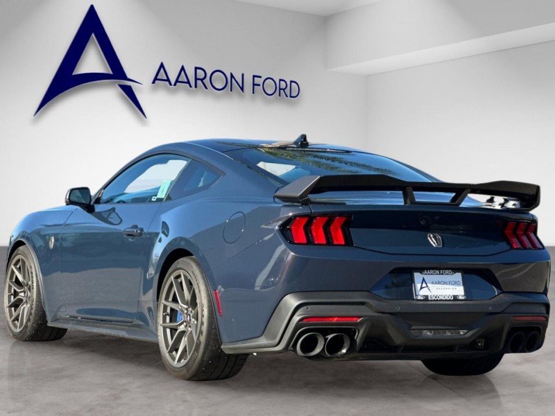 2025 Ford Mustang Dark Horse 1FA6P8R05S5504126