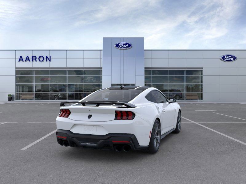 2024 Ford Mustang Dark Horse 1FA6P8R07R5508012