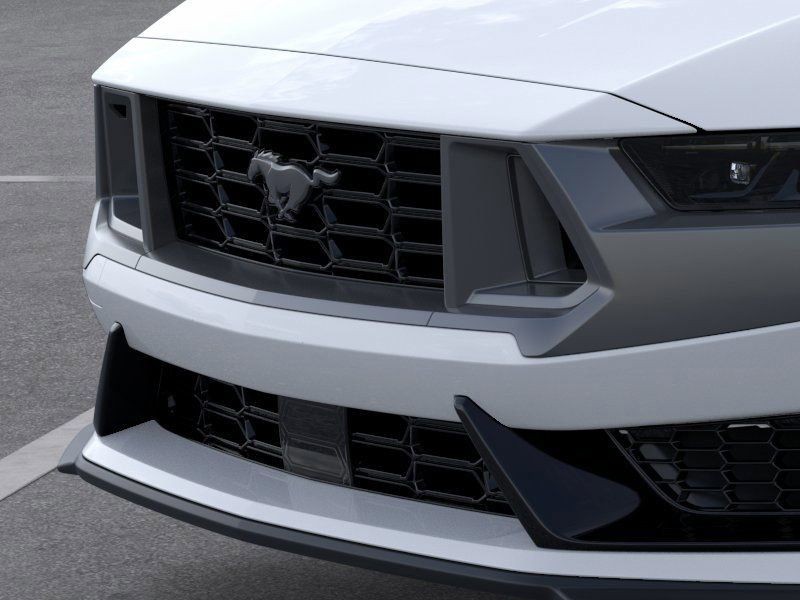 2024 Ford Mustang Dark Horse 1FA6P8R07R5508012