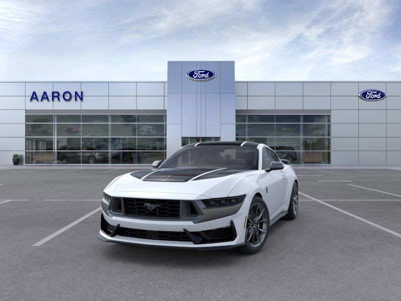 2024 Ford Mustang Dark Horse 1FA6P8R07R5508012
