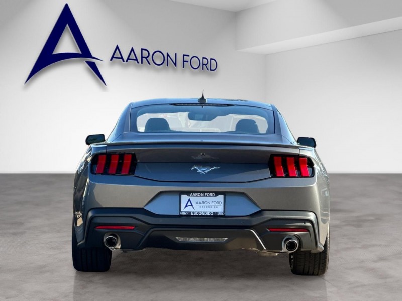 2026 Ford Mustang EcoBoost Premium 1FA6P8TH0T5106659