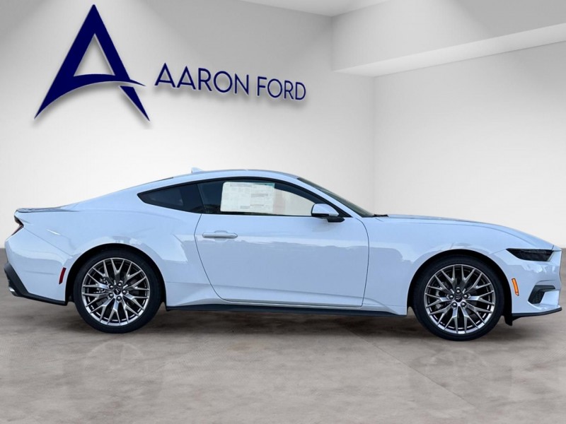 2026 Ford Mustang EcoBoost Premium 1FA6P8TH6T5106035