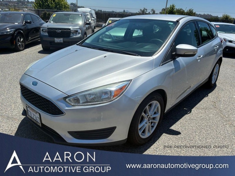 2017 Ford Focus SE 1FADP3K29HL263679