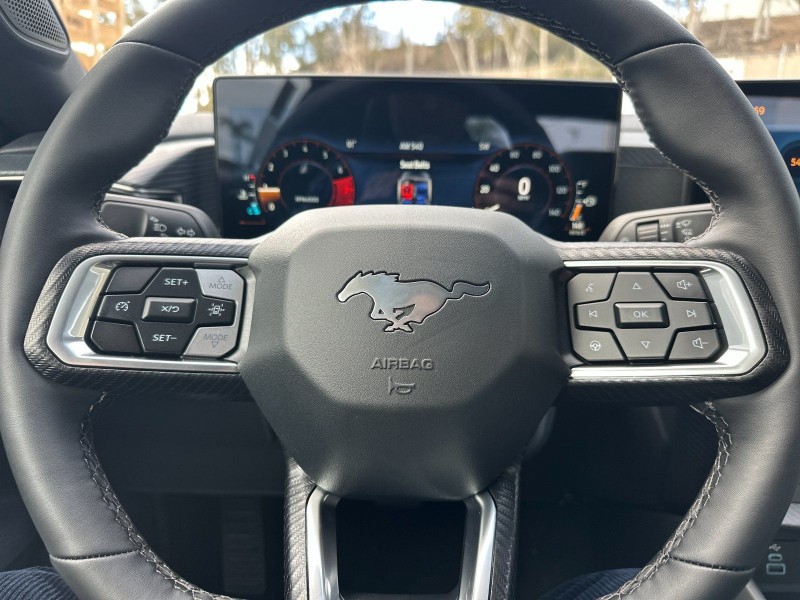 2026 Ford Mustang EcoBoost Premium 1FAGP8UH6T5105132