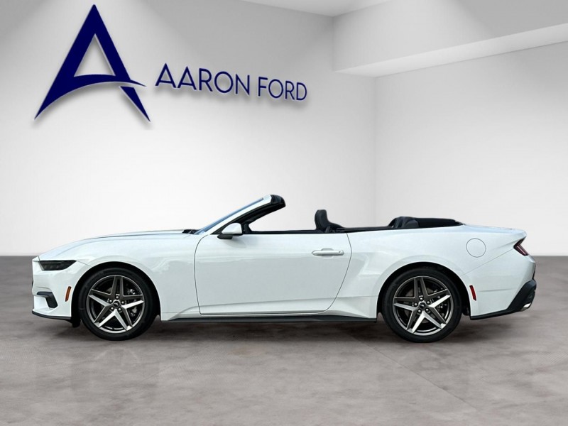 2026 Ford Mustang EcoBoost Premium 1FAGP8UH6T5105132