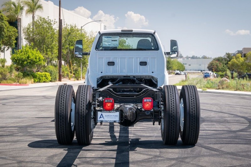 2026 Ford F-650SD Base 1FDNF6AN7TDF02434