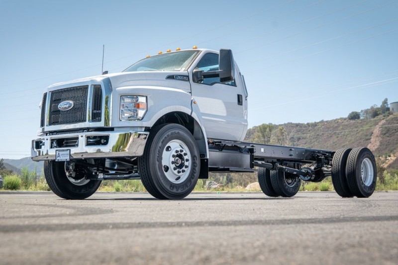 2026 Ford F-650SD Base 1FDNF6AN7TDF02434
