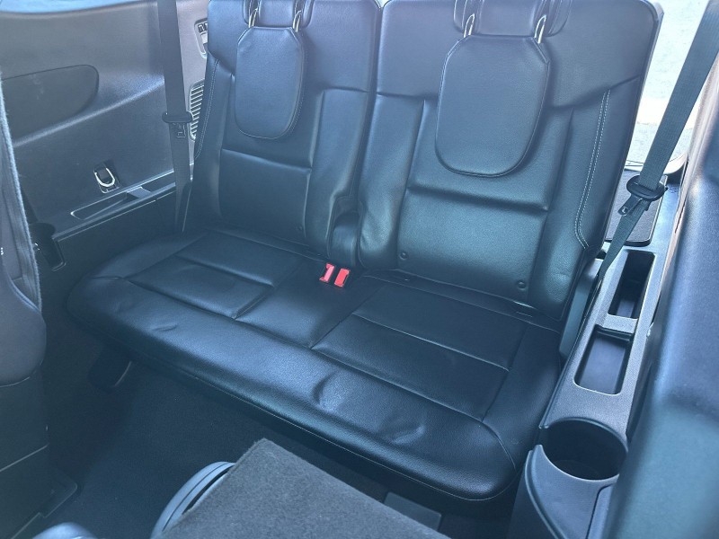 2023 Ford Explorer ST 1FM5K8GC8PGB28496