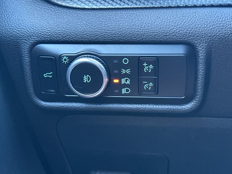 2023 Ford Explorer ST 1FM5K8GC8PGB28496