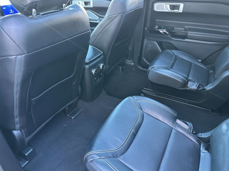 2023 Ford Explorer ST 1FM5K8GC8PGB28496