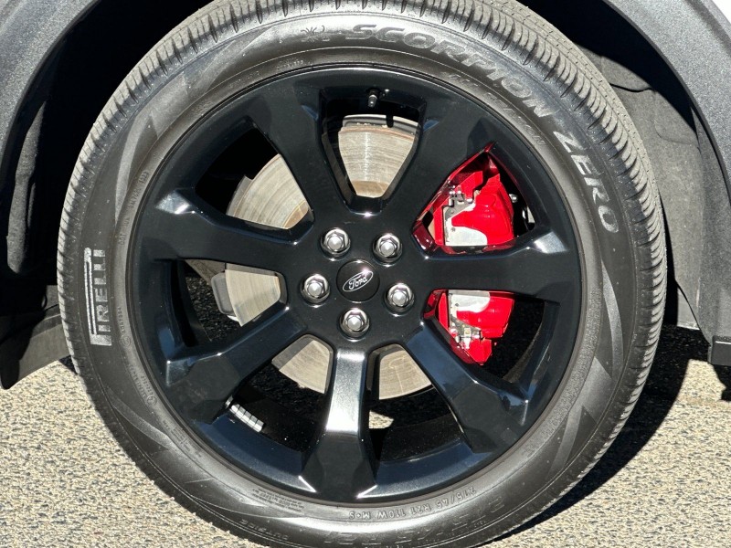 2023 Ford Explorer ST 1FM5K8GC8PGB28496