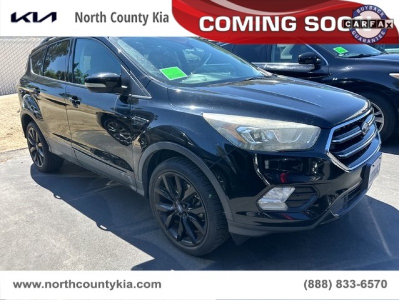 2017 Ford Escape Titanium 1FMCU9J91HUD29065