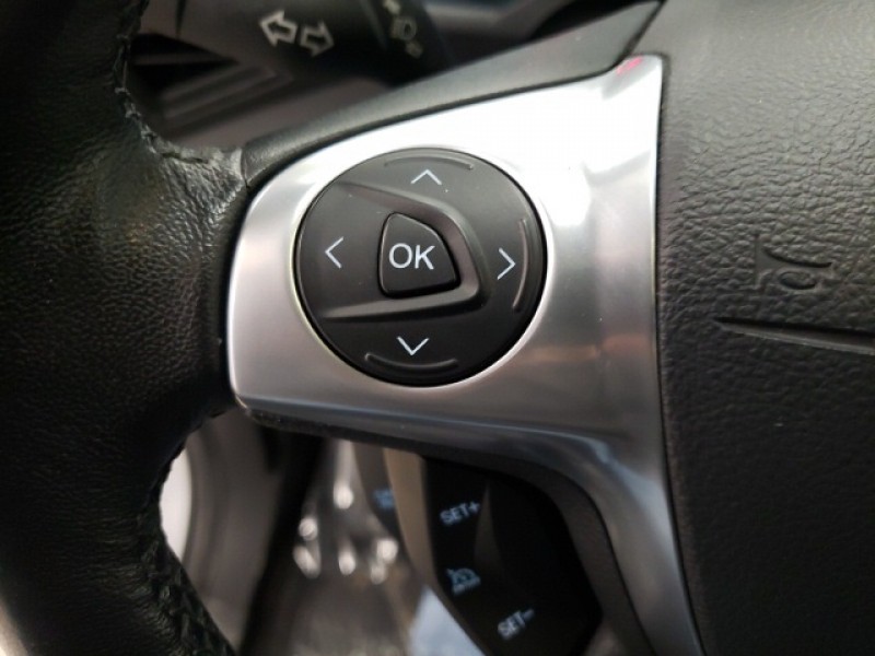 2016 Ford Escape Titanium 1FMCU9J98GUC27325 2016 Ford Escape Titanium 1FMCU9J98GUC27325