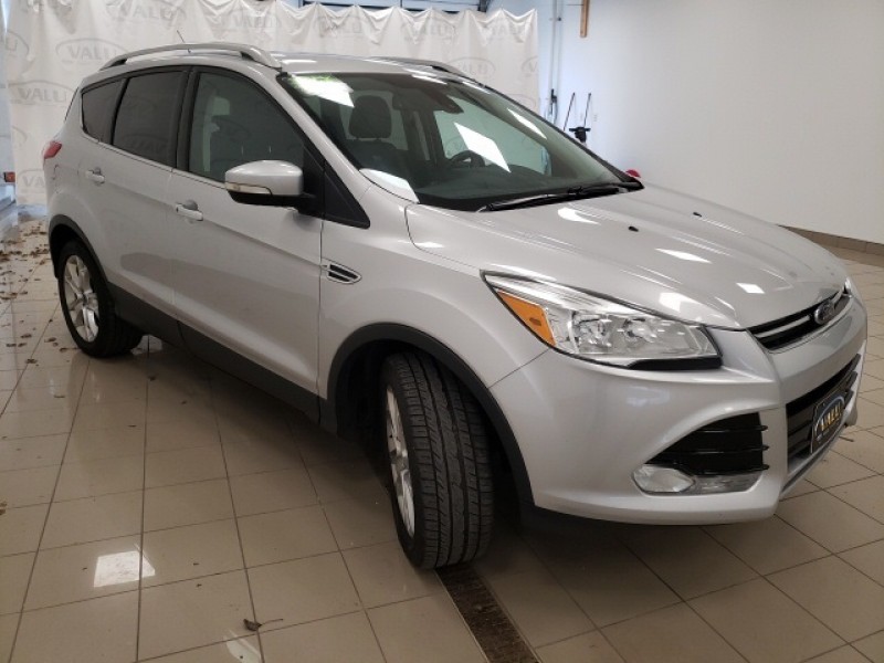 2016 Ford Escape Titanium 1FMCU9J98GUC27325 2016 Ford Escape Titanium 1FMCU9J98GUC27325