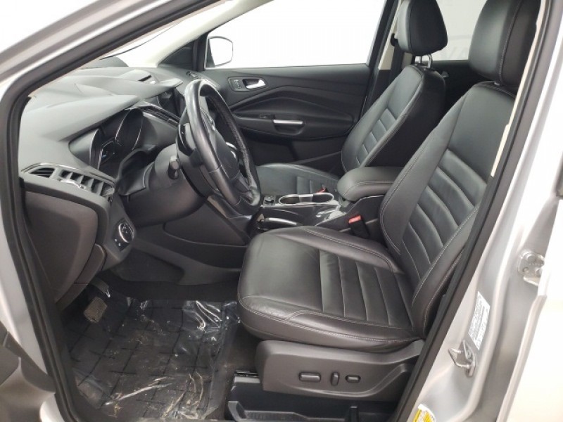 2016 Ford Escape Titanium 1FMCU9J98GUC27325 2016 Ford Escape Titanium 1FMCU9J98GUC27325