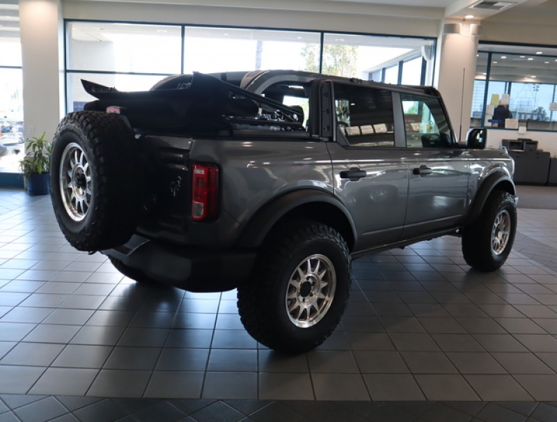 2022 Ford Bronco 1FMDE5BH1NLB08180 2022 Ford Bronco 1FMDE5BH1NLB08180