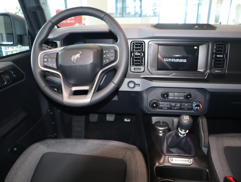 2022 Ford Bronco 1FMDE5BH1NLB08180 2022 Ford Bronco 1FMDE5BH1NLB08180