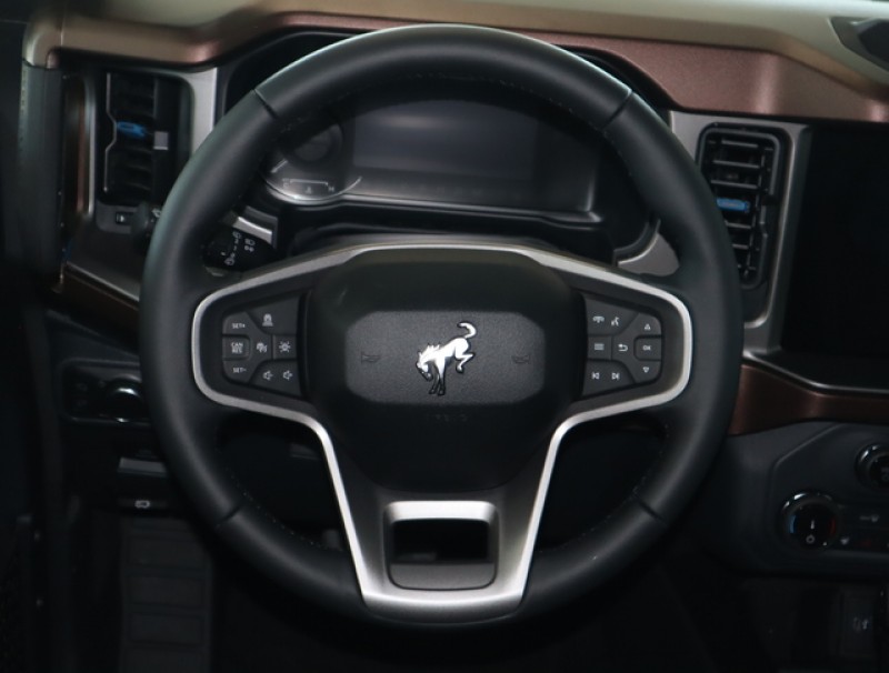 2022 Ford Bronco Outer Banks Advanced 1FMEE5DP3NLB08688 2022 Ford Bronco Outer Banks Advanced 1FMEE5DP3NLB08688