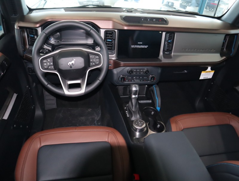 2022 Ford Bronco Outer Banks Advanced 1FMEE5DP3NLB08688 2022 Ford Bronco Outer Banks Advanced 1FMEE5DP3NLB08688
