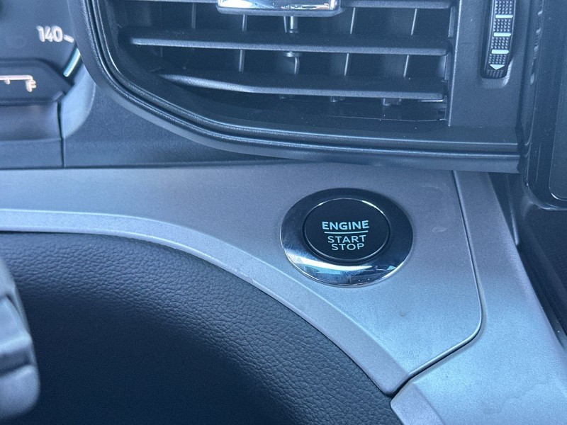 2023 Ford Explorer XLT - Photo 26