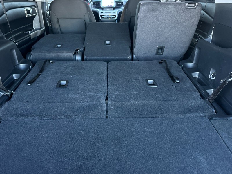 2023 Ford Explorer XLT - Photo 18