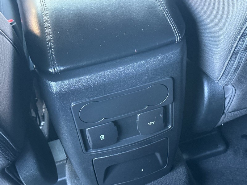 2023 Ford Explorer XLT - Photo 14