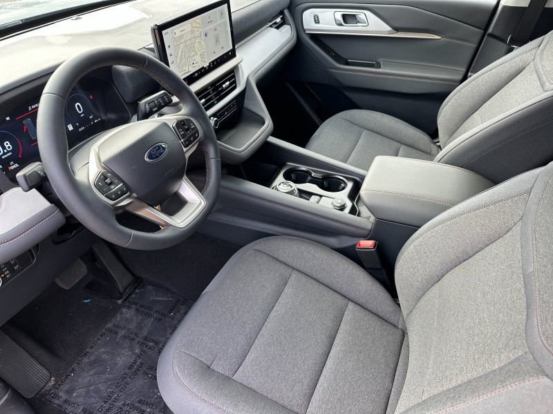 2026 Ford Explorer Active 1FMUK7DH3TGA24210