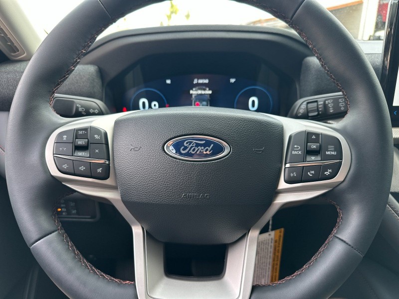 2026 Ford Explorer Active 1FMUK7DH6TGA47156
