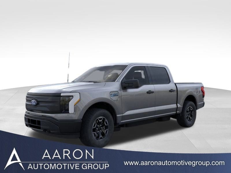 2024 Ford F-150 Lightning Pro 1FT6W1B70RWG32855