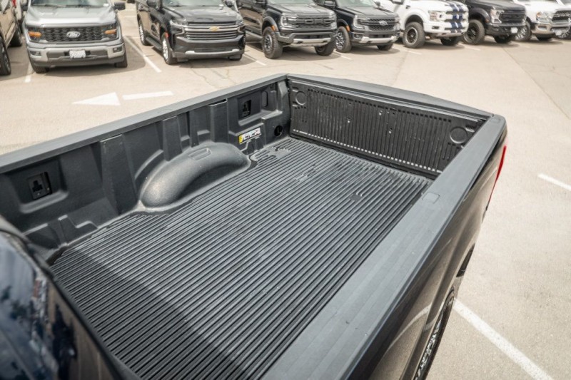 2022 Ford F-350SD Lariat 1FT8W3A60NEG41259