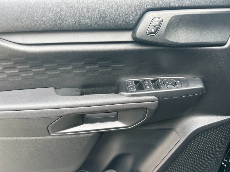 2025 Ford Ranger XL - Photo 10