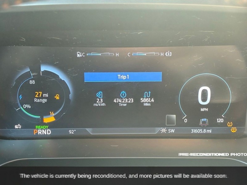 2023 Ford F-150 Lightning Lariat 1FTVW1EL2PWG10938