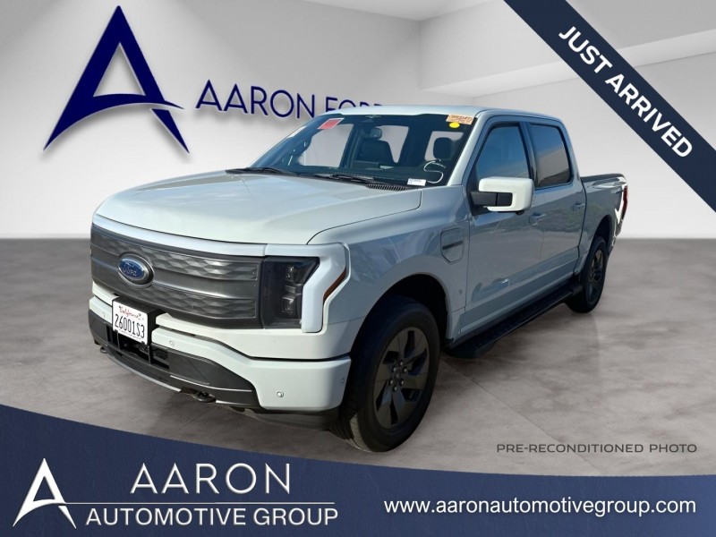 2023 Ford F-150 Lightning Lariat 1FTVW1EL2PWG10938