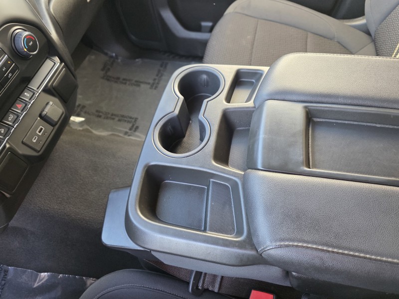 2021 Chevrolet Silverado 1500 Custom Trail Boss 1GCPYCEH9MZ438444