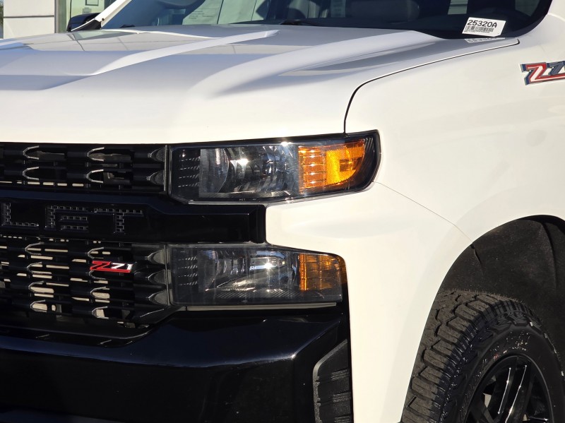 2021 Chevrolet Silverado 1500 Custom Trail Boss 1GCPYCEH9MZ438444