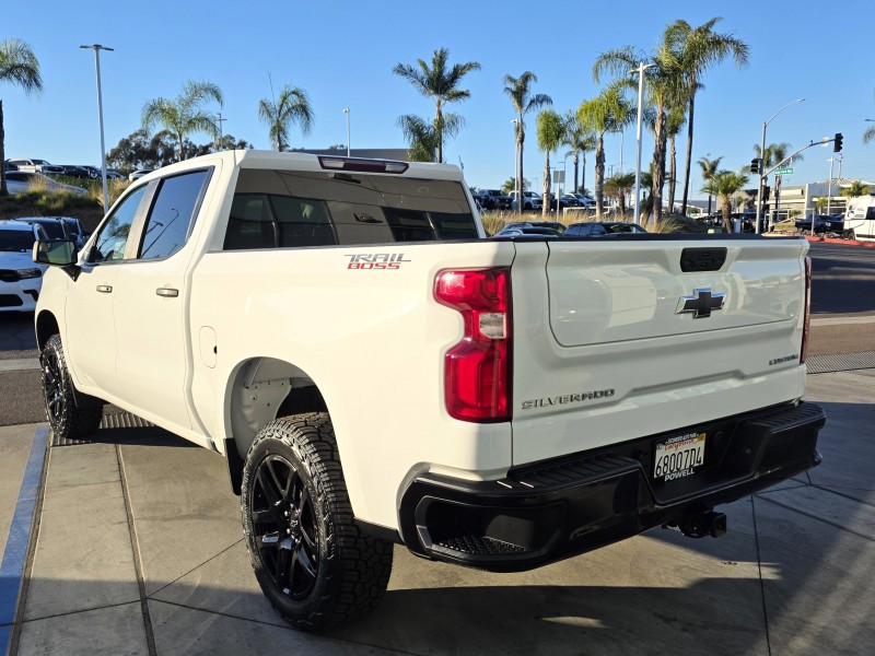 2021 Chevrolet Silverado 1500 Custom Trail Boss 1GCPYCEH9MZ438444